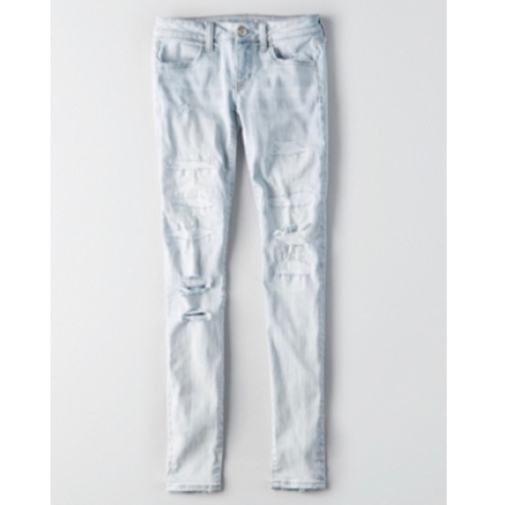 American Eagle Low Rise Light Wash Jegging